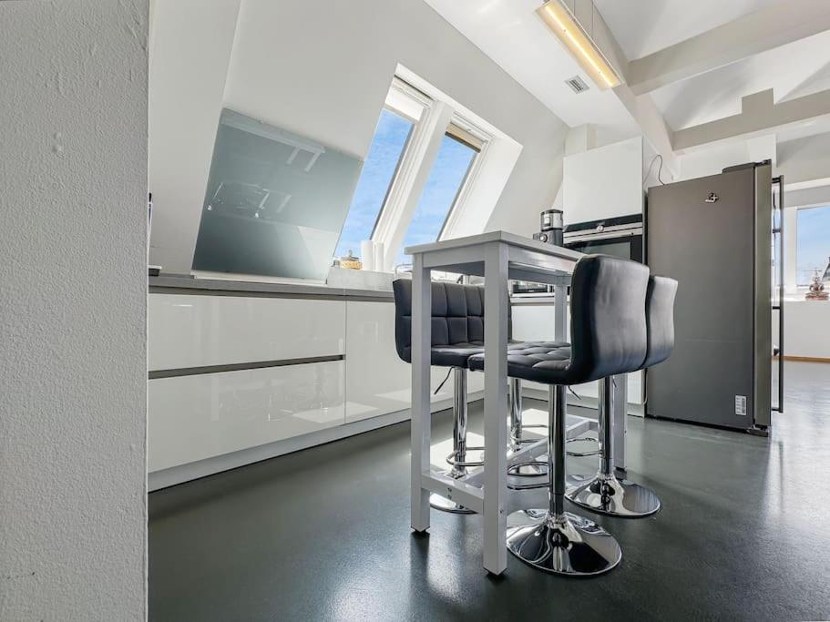 6 Zimmer Maisonette-Penthouse Pool Dachterrasse Luxus München Exterior foto