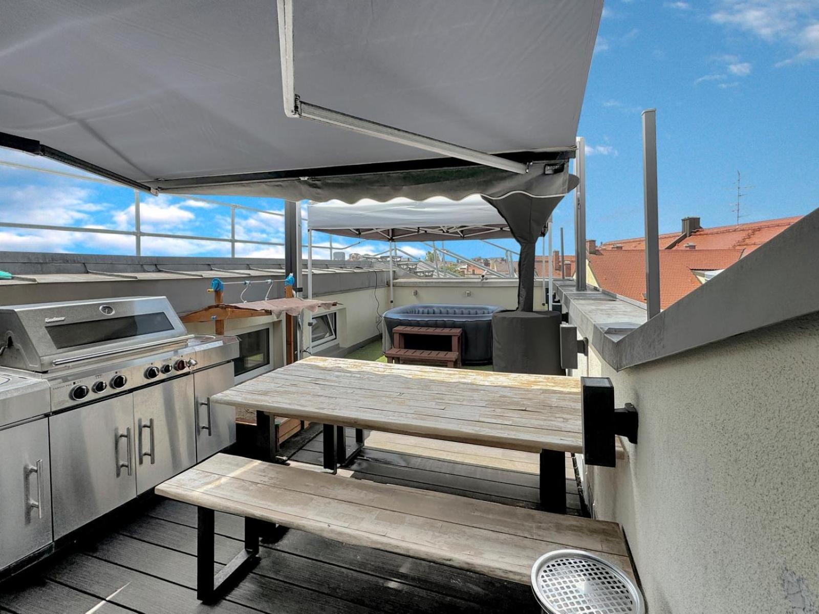 6 Zimmer Maisonette-Penthouse Pool Dachterrasse Luxus München Exterior foto